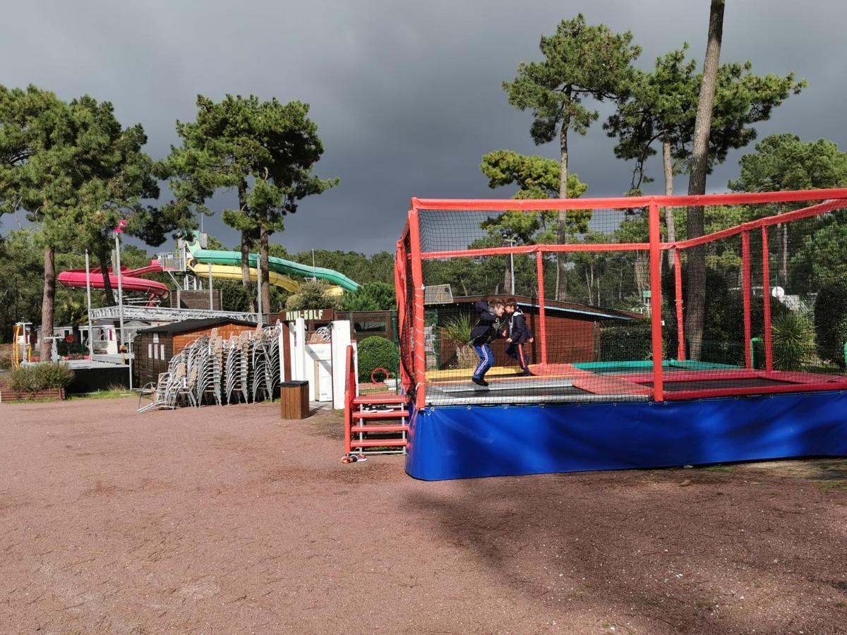 Campingplatz Mobil De 44m2 La Palmyre